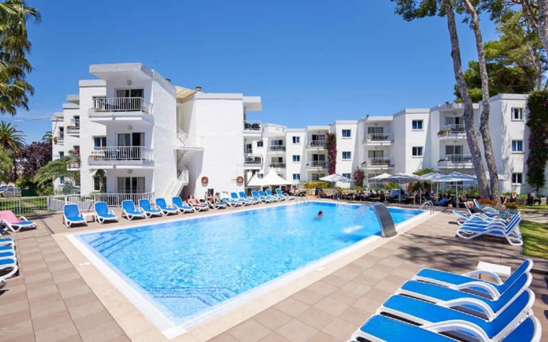 Apartamentos Ferrer Playa De Alcudia Port de Alcudia  Bagian luar foto